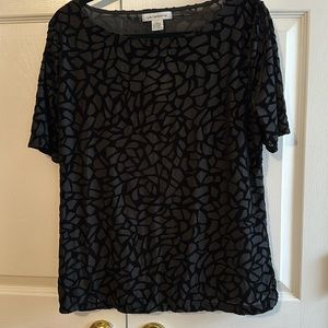 Liz Claiborne Leopard crew neck